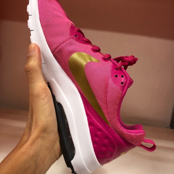 💝Pinky Great day💝Nike New In a Box Size 6.5 Y - Picture 4 of 7